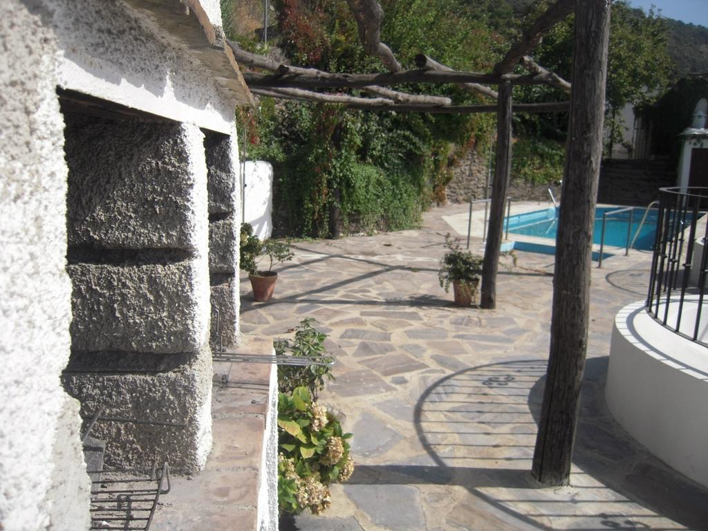 La Ermita Del Poqueira Apartment Bubión Стая снимка