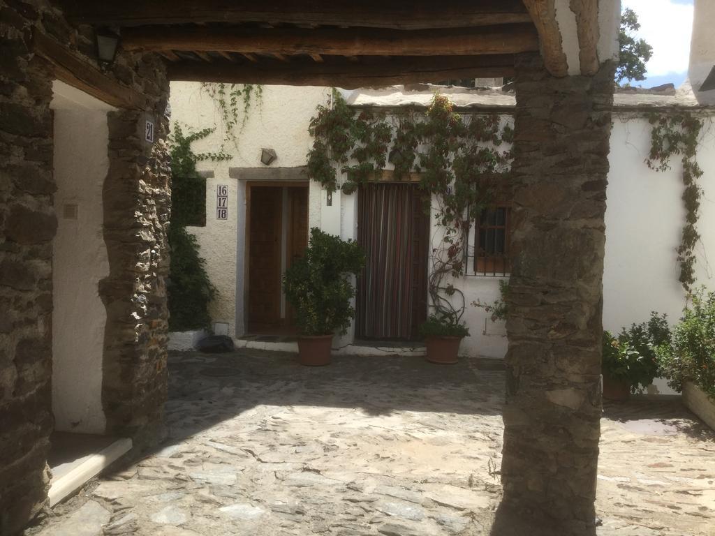 La Ermita Del Poqueira Apartment Bubión Екстериор снимка